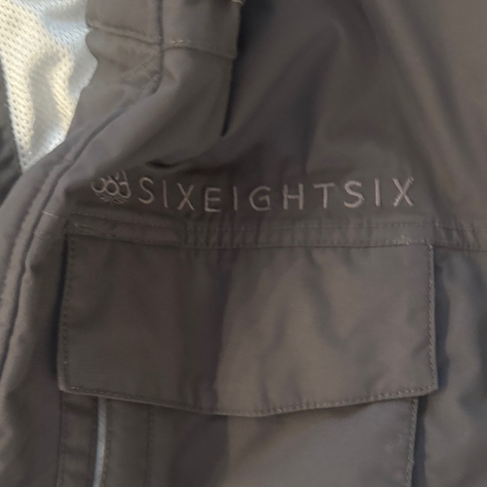 686 Men's Charcoal Raincoat - Picture 4 of 4
